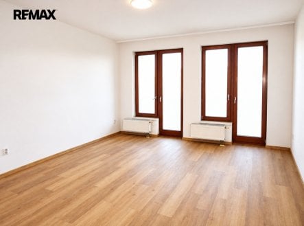 Pronájem bytu, 1+kk, 36 m²
