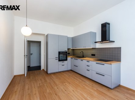 Pronájem bytu, 2+kk, 44 m²