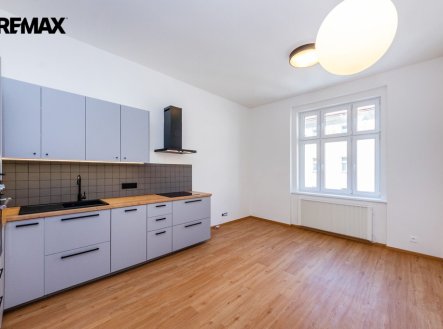 Pronájem bytu, 2+kk, 44 m²