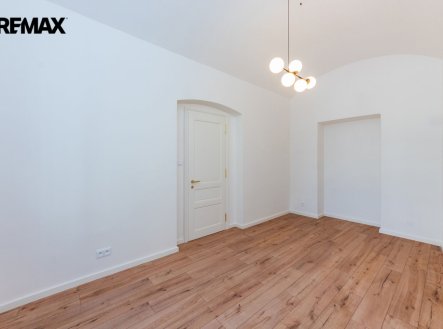 Pronájem bytu, 2+kk, 34 m²
