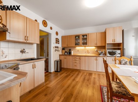 Prodej domu/vily, 328 m²