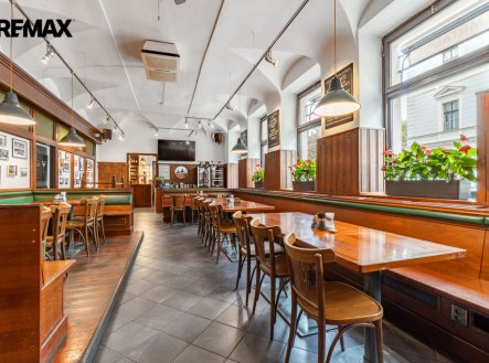 Pronájem restaurace, 254 m²