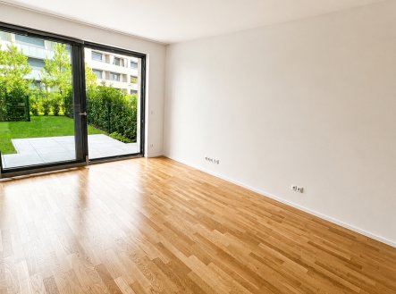 Pronájem bytu, 3+kk, 196 m²