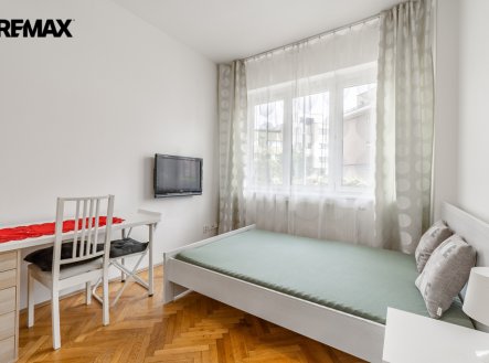 Pronájem bytu, 1+kk, 24 m²