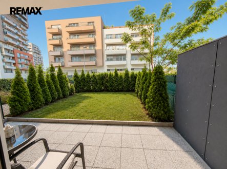 img-0774.jpeg | Pronájem bytu, 1+kk, 64 m²