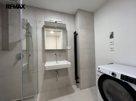 Pronájem bytu, 3+kk, 85 m²