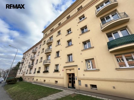 Pronájem bytu, 3+kk, 85 m²