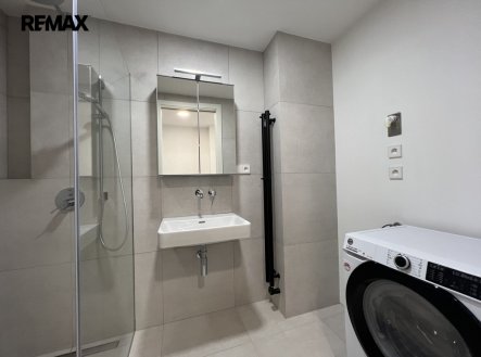 Pronájem bytu, 3+kk, 85 m²
