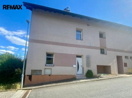Pronájem bytu, 1+1, 37 m²
