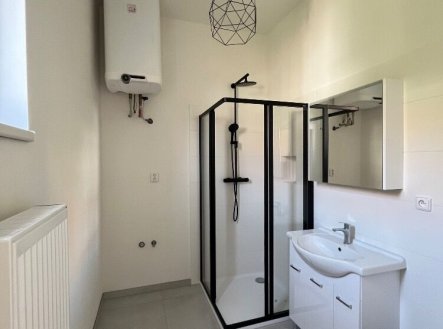 Pronájem bytu, 2+kk, 42 m²