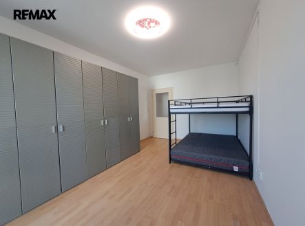 Pronájem bytu, 2+1, 77 m²