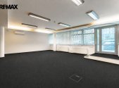 Pronájem kanceláře, 103 m²