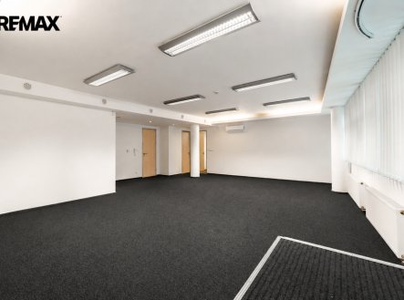 Pronájem kanceláře, 103 m²