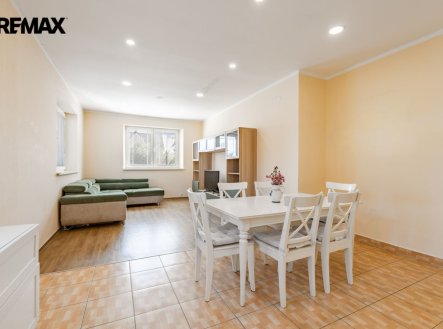 Pronájem domu/vily, 137 m²