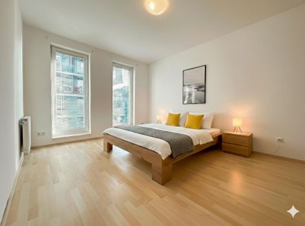 Pronájem bytu, 2+kk, 66 m²