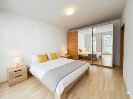 Pronájem bytu, 2+kk, 66 m²