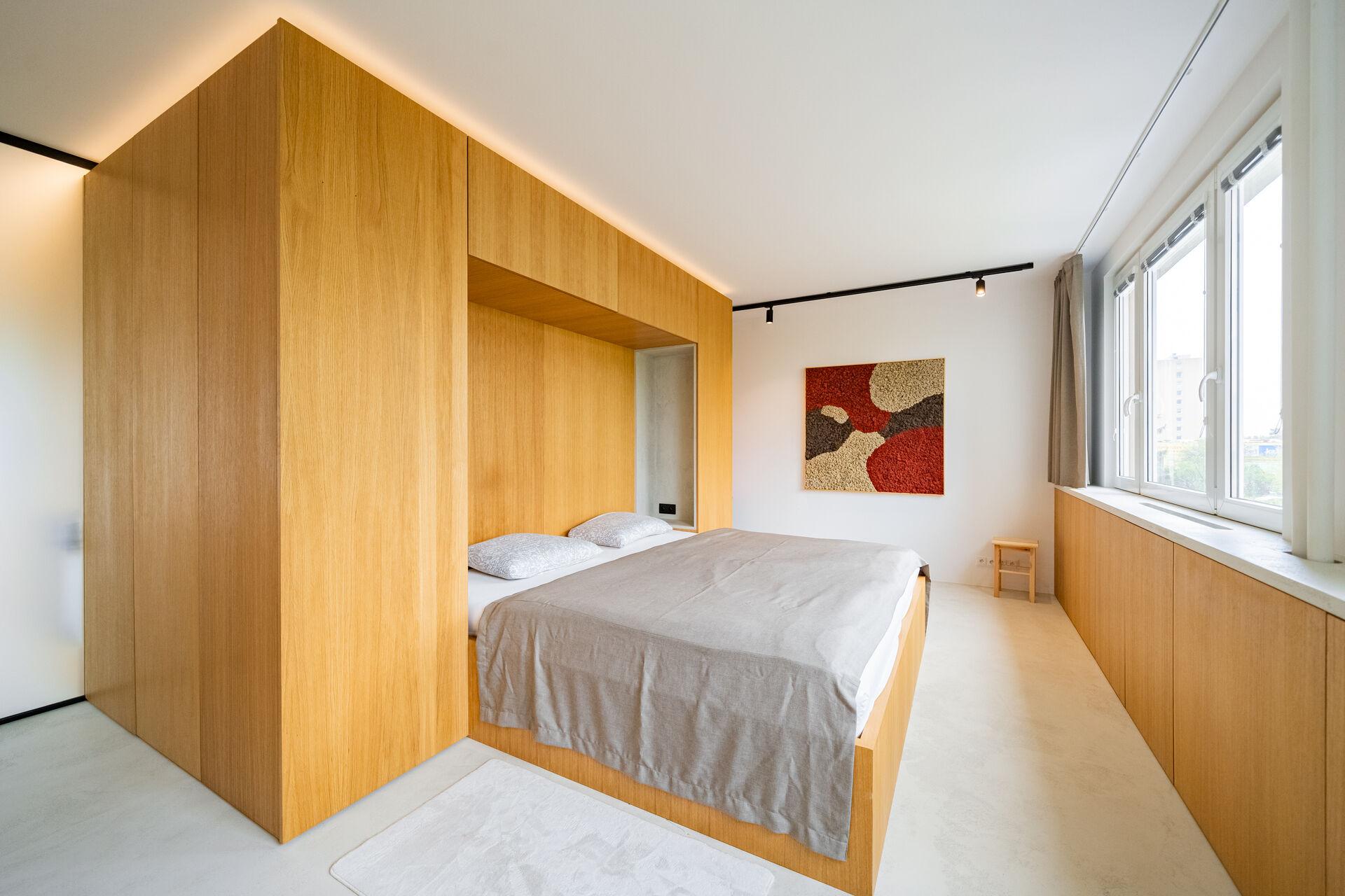 Pronájem exkluzivního bytu 2kk/L, celková rozloha 75 m2, Novodvorská, Praha 4, Braník