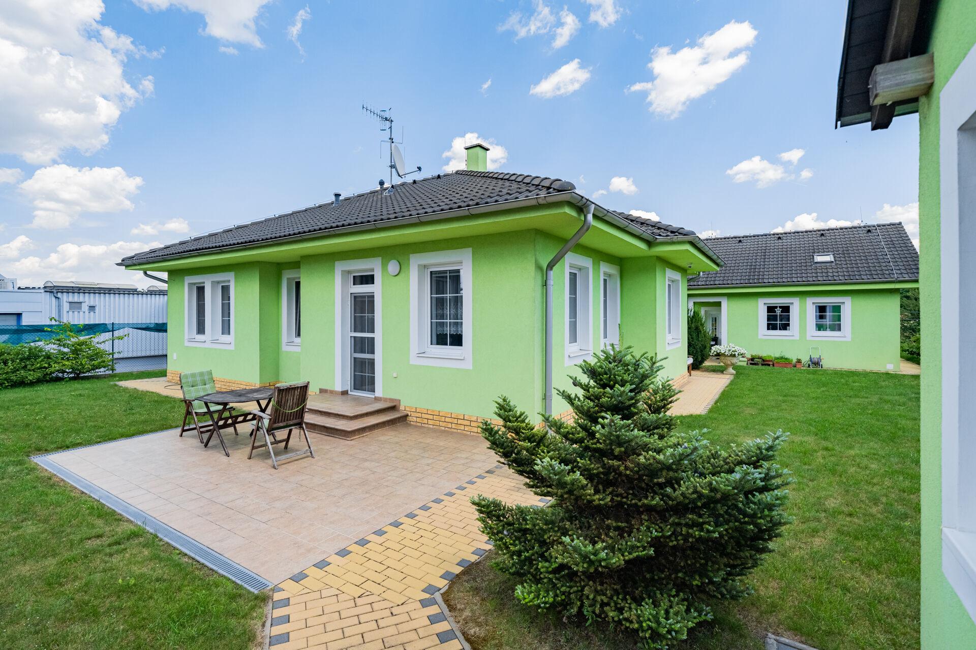 Prodej rodinného domu 3kk, pozemek 621 m2, Českobrodská ulice, Praha 9 - Hloubětín