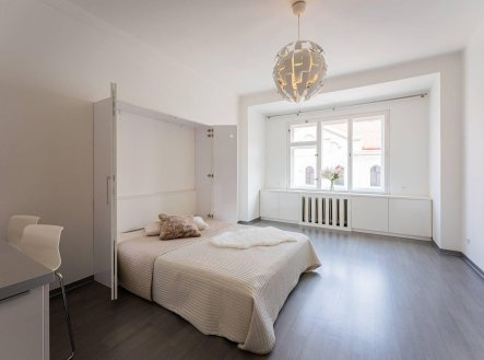 Pronájem bytu, 1+kk, 34 m²