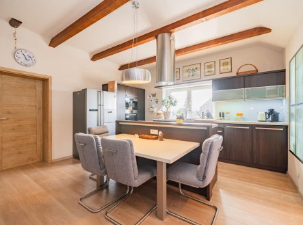 Prodej bytu, 4+1, 147 m²