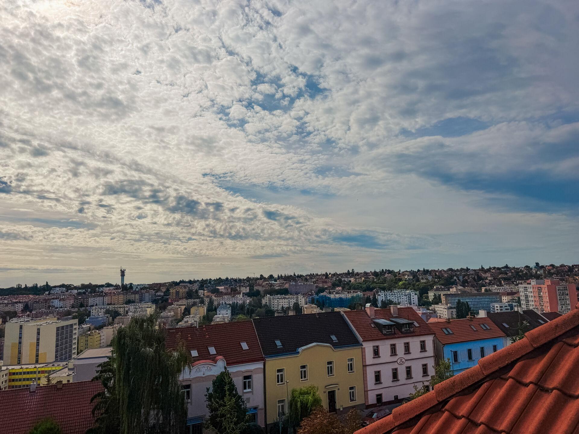 Pronájem bytu 2kk, 30 m2, mezonet, U první baterie, Praha 6