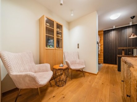 Pronájem jiné komerční nemovitosti, 86 m²