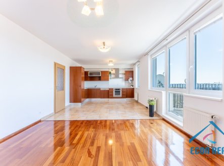 Prodej bytu, 3+kk, 85 m²