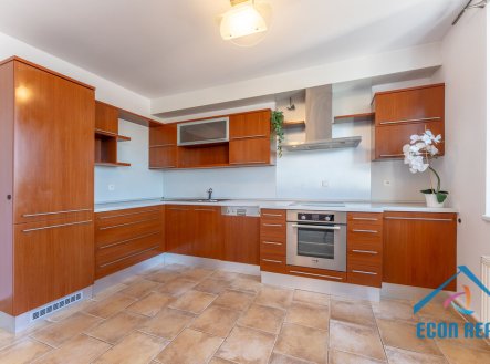 Prodej bytu, 3+kk, 85 m²