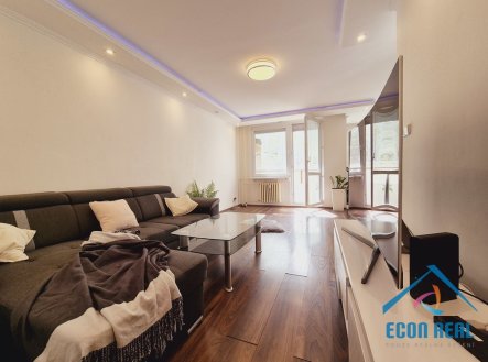 Pronájem bytu, 3+kk, 72 m²