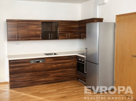 Pronájem bytu, 3+kk, 80 m²