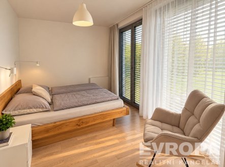 Pronájem bytu, 2+kk, 52 m²