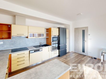 Pronájem bytu, 3+kk, 79 m²