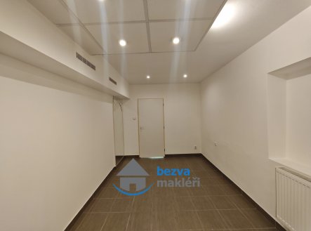Pronájem obchodní prostory, 63 m²
