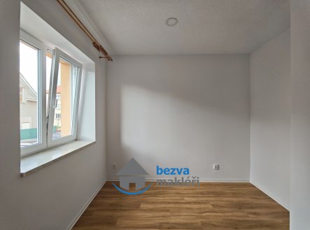 Pronájem bytu, 2+kk, 42 m²