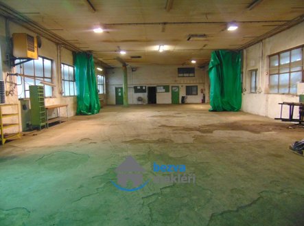 Pronájem komerčního objektu, výroba, 311 m²