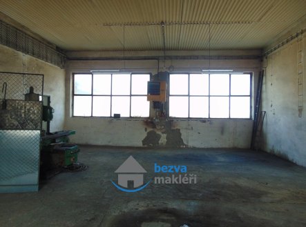 Pronájem komerčního objektu, výroba, 165 m²