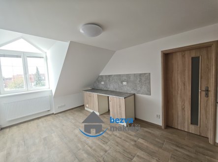 Pronájem bytu, 3+1, 88 m²