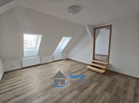 Pronájem bytu, 3+1, 88 m²