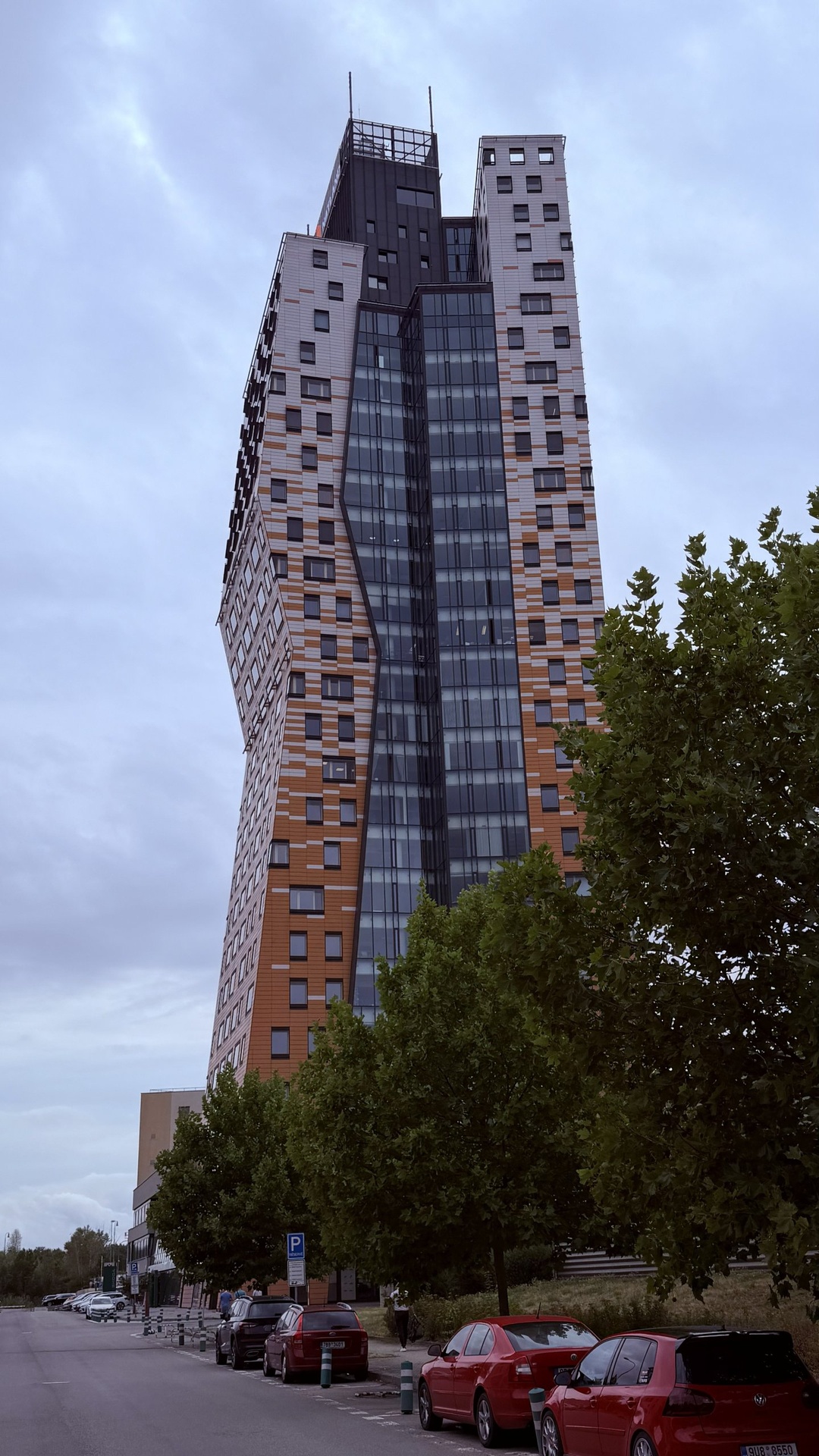20260819_092749782_iOS
