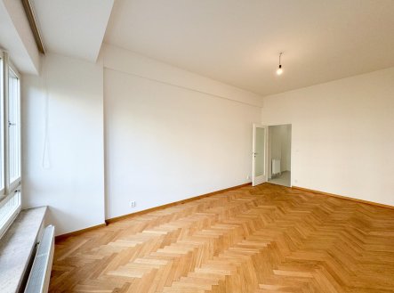 Pronájem bytu, 1+kk, 34 m²