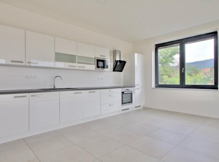 Pronájem bytu, 2+kk, 70 m²