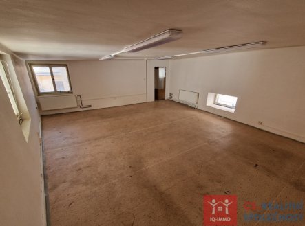 Pronájem obchodní prostory, 120 m²