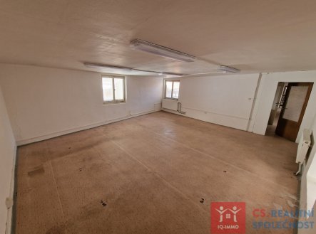 Pronájem obchodní prostory, 120 m²