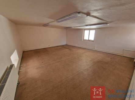 Pronájem obchodní prostory, 120 m²