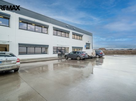Pronájem obchodní prostory, 289 m²
