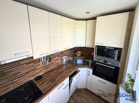 Prodej bytu, 4+1, 75 m²