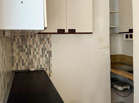 Pronájem bytu, 1+kk, 22 m²
