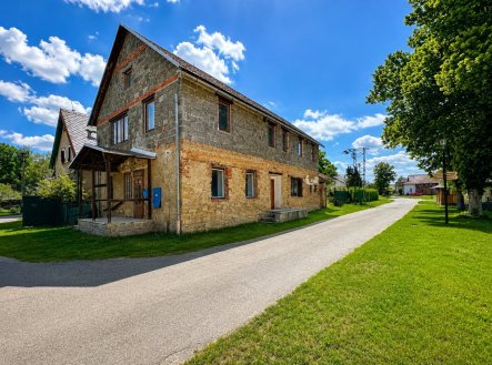 Prodej domu/vily, 350 m² obrázek