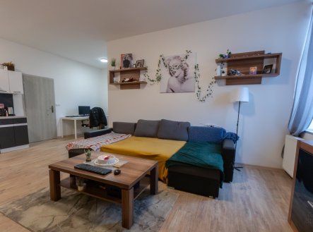 Pronájem bytu, 2+kk, 55 m²
