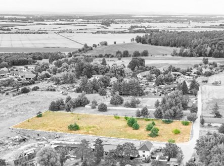 Prodej pozemku pro bydlení, 5 657 m²